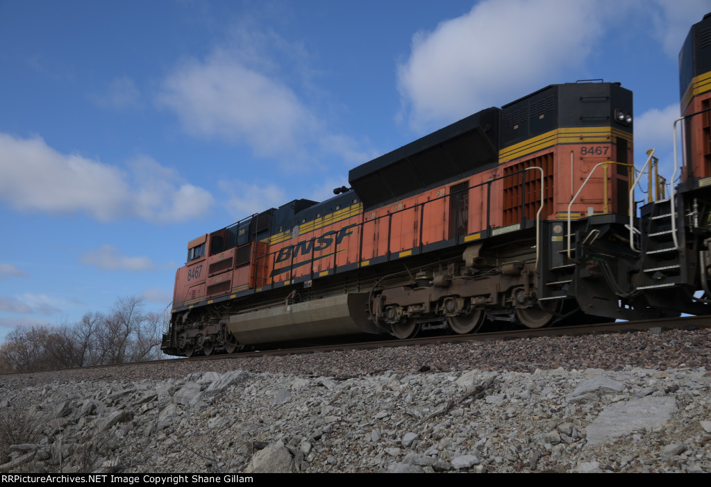 BNSF 8467 Dpu